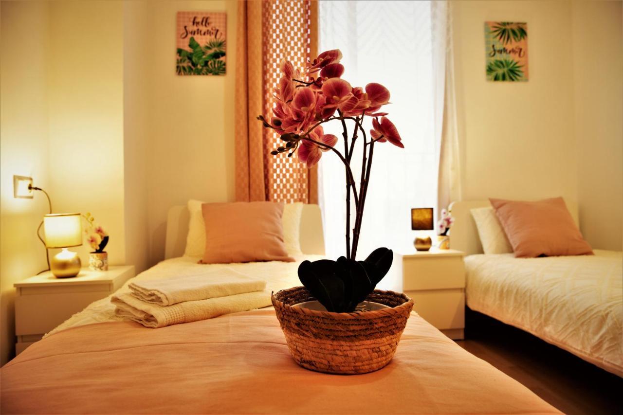 Penthouse Duplex In A 4 Floors Spanish House -8 Min To Center By Metro Valencia Eksteriør billede